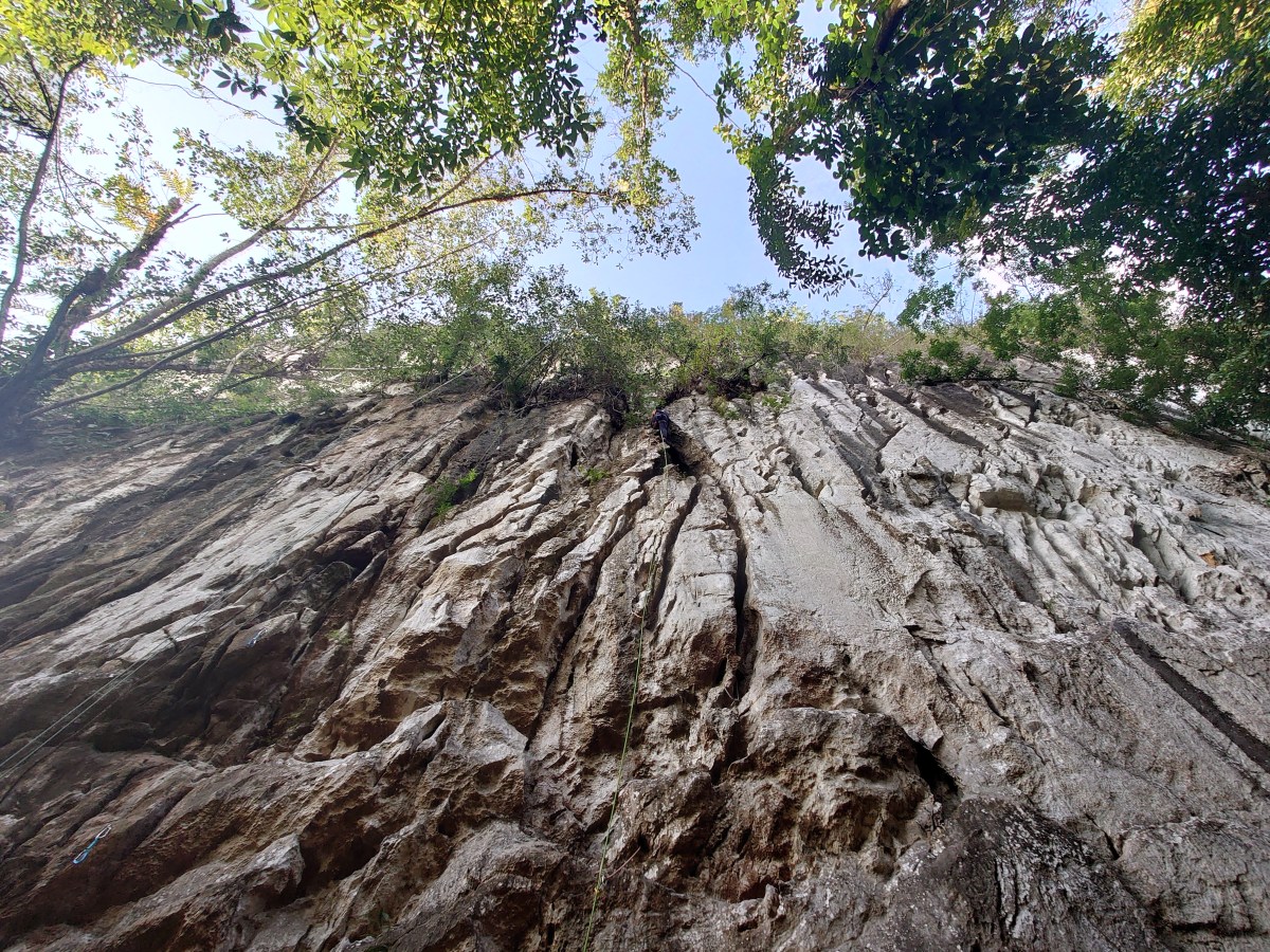 Climbing in Cantabaco,&nbsp;Cebu